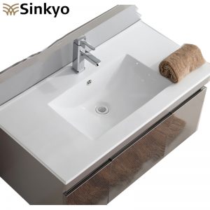 32'' Single Bathroom Vanity Top in White with Sink